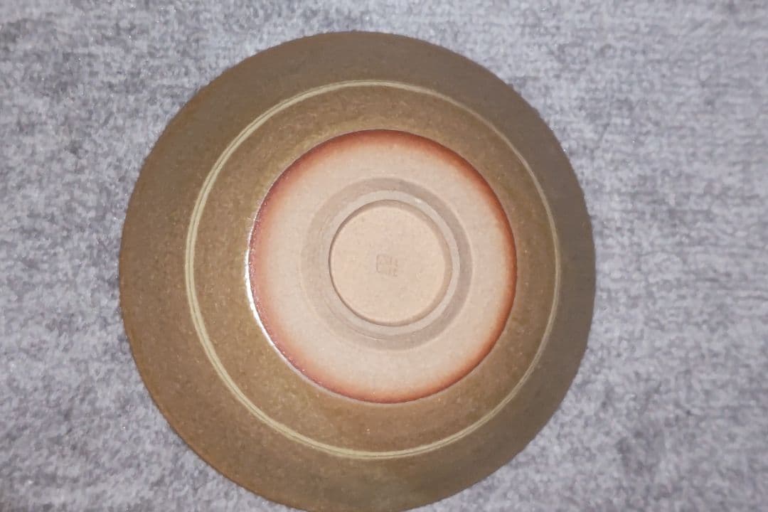 大根絵の陶器鉢 木製箱付き　中島正雄　美濃焼　雅山窯　日展　岐阜新聞大賞　黄瀬戸
