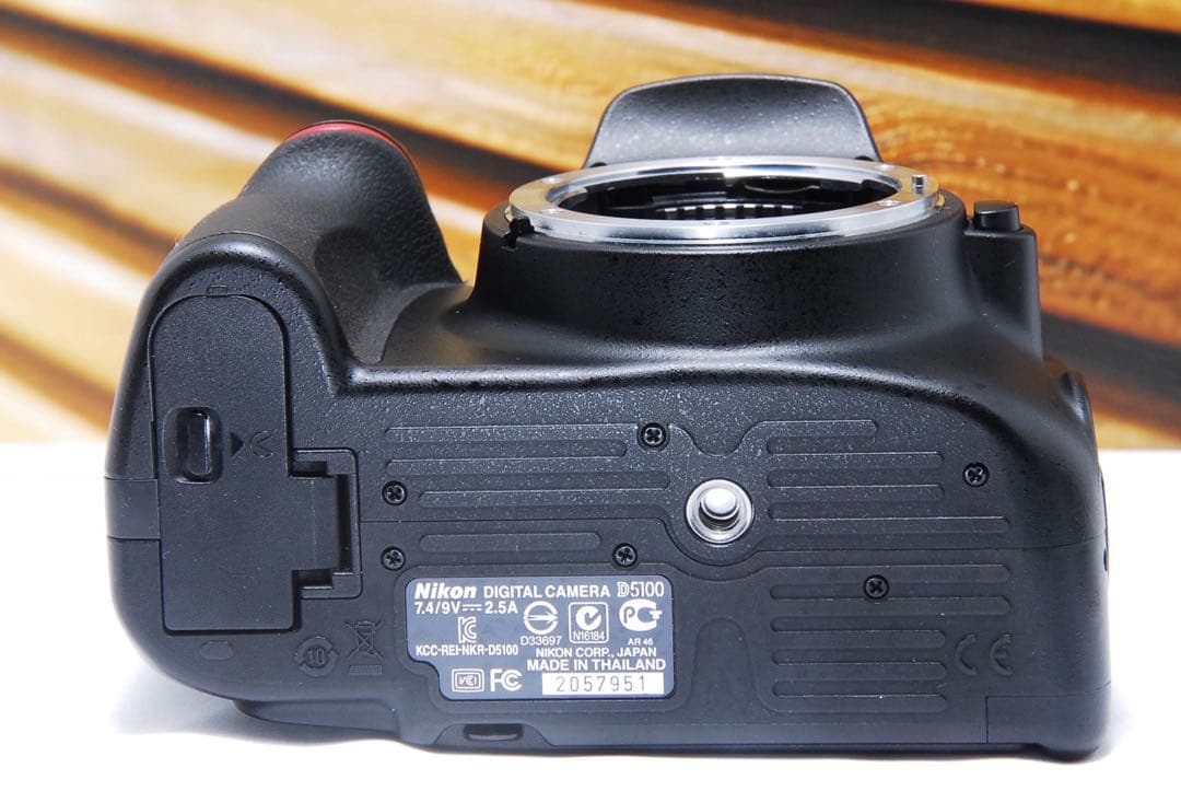 ★D5100★Nikon デジタル一眼　ダブルレンズ　スマホ転送