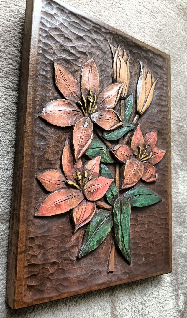 木製花の立体彫刻 レリーフ