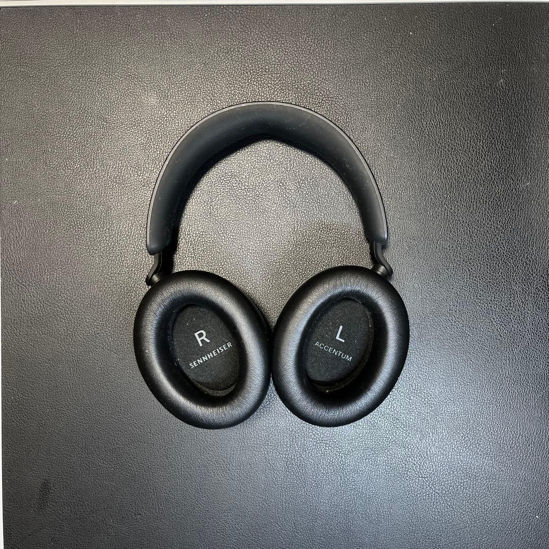 Sennheiser Accentum Wireless ブラック