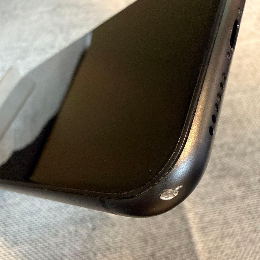 iPhone 11 64GB ブラック SIMフリー バッテリー最大容量100%