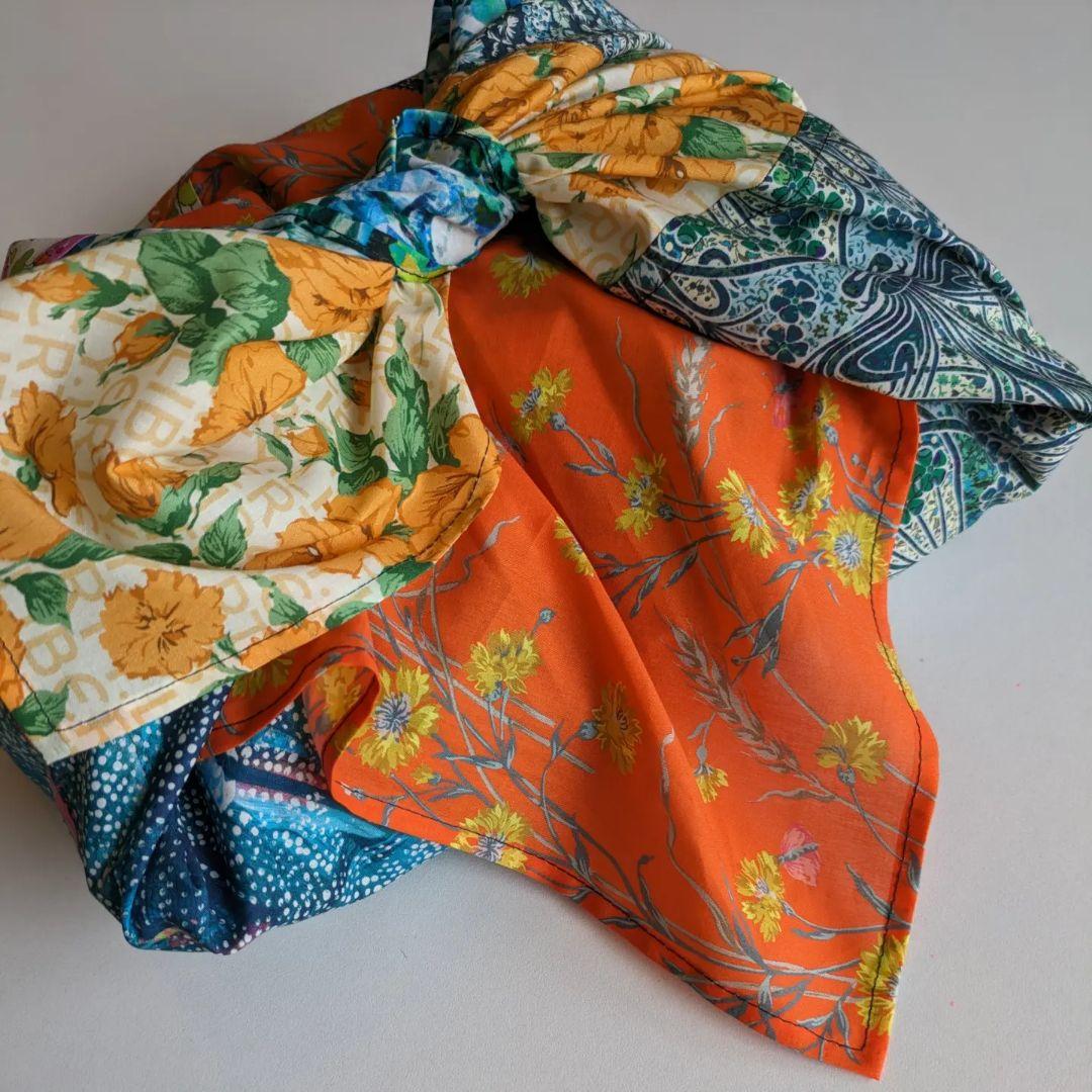 半　ハンドメイド　一枚仕立てのマルチクロス①