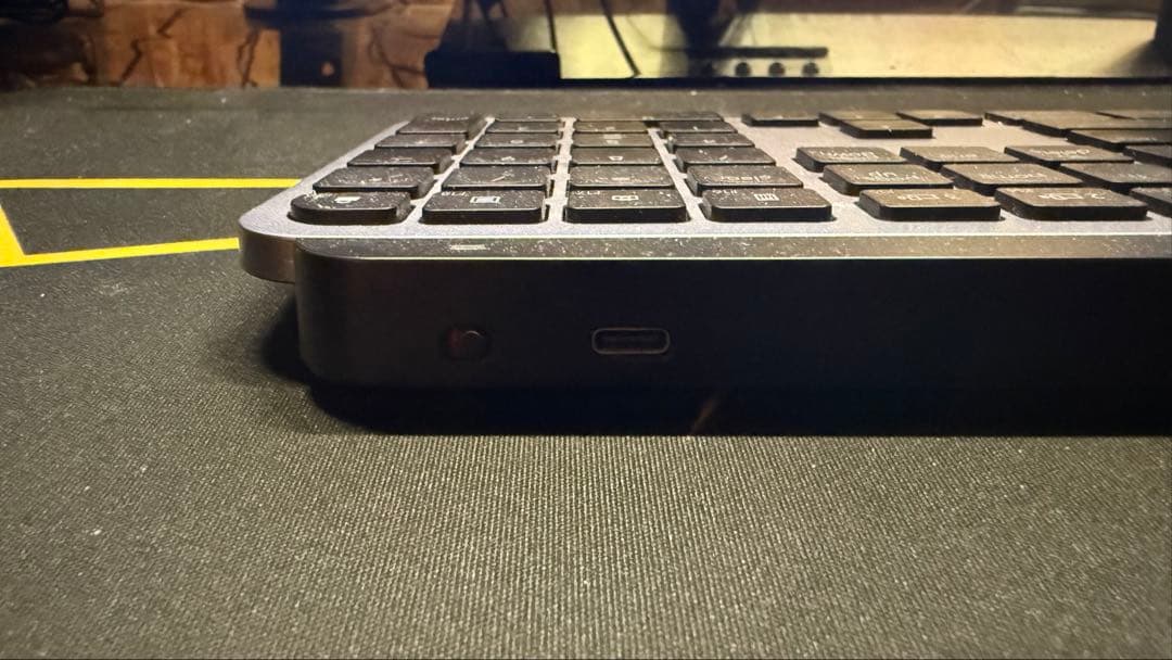 ロジクール キーボード KX800M MX KEYS for Mac おまけ付き
