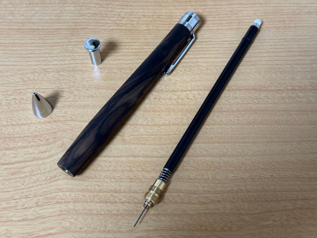 【mitu】工房楔 ペンシル楔 0.5mm 黒柿孔雀杢 真鍮パイプ