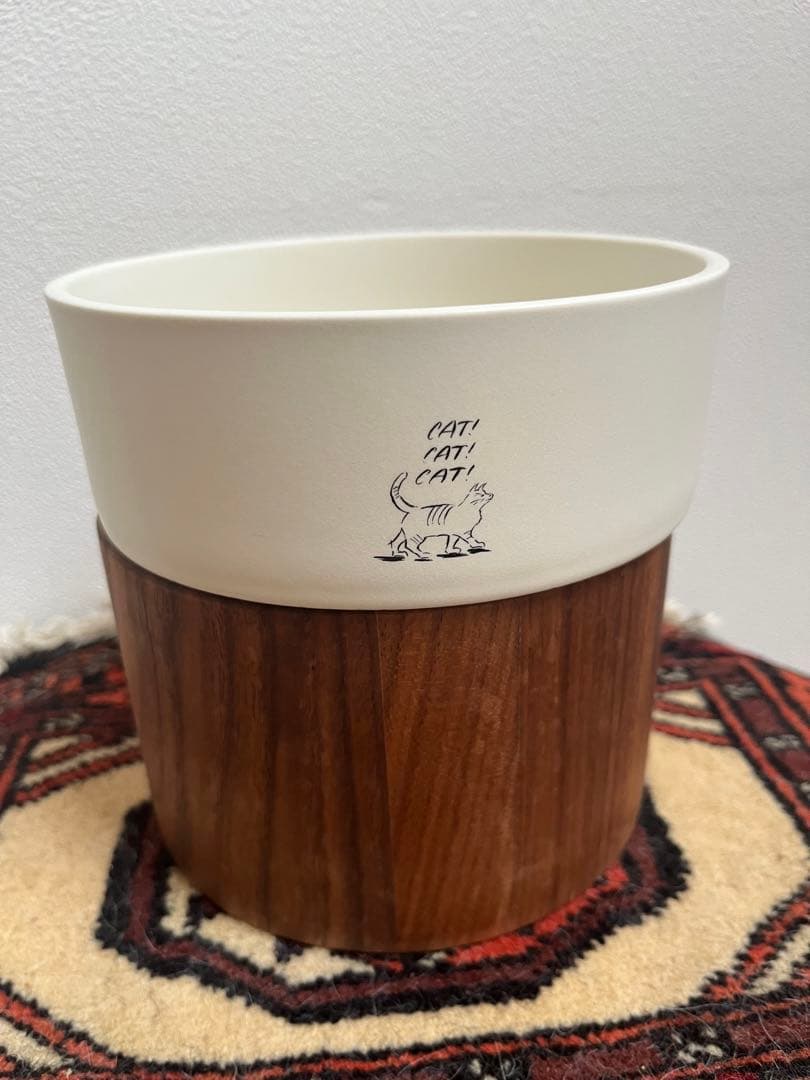 てぇ様　&CAT ウォーターボウル　ウォールナット　限定品