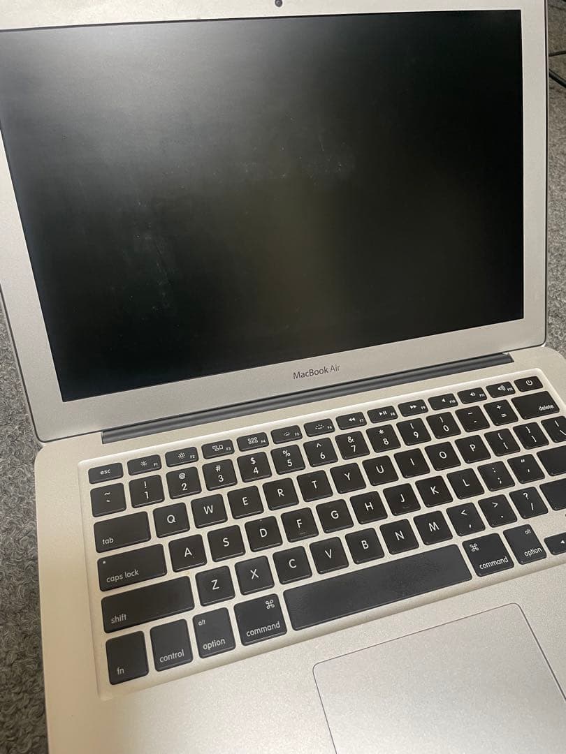 [ジャンク] MacBook Air 13, i7, メモリ8G SSD128G