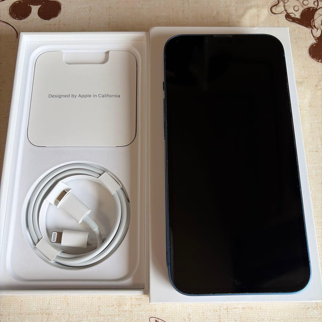 Apple iPhone 13 ブルー　本体・ケーブル