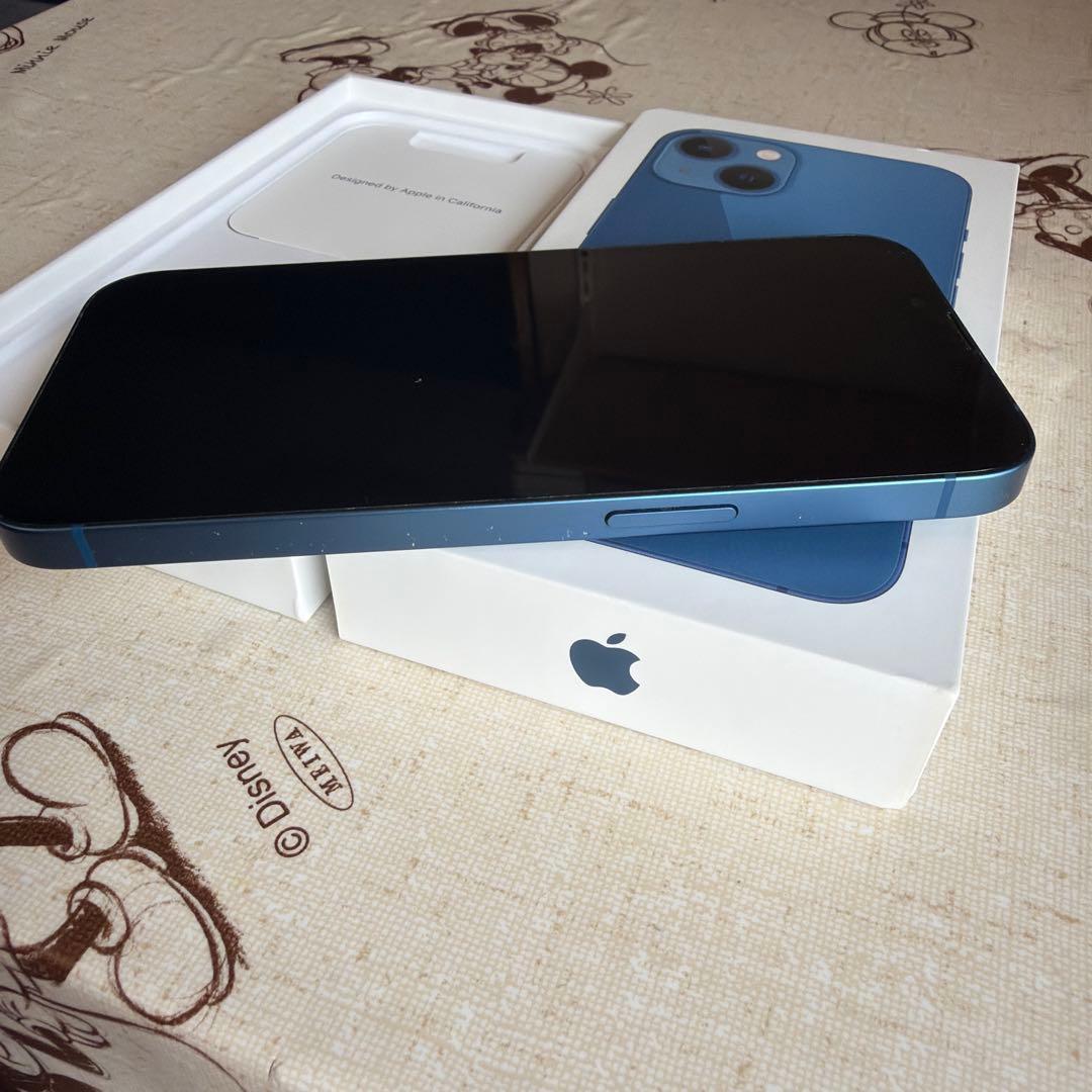 Apple iPhone 13 ブルー　本体・ケーブル