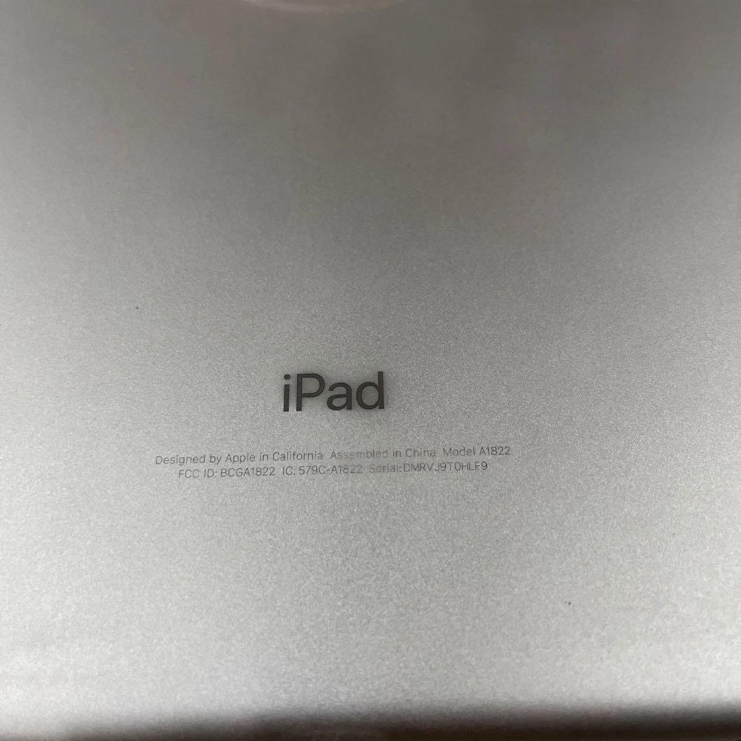 Apple iPad (第5世代) 32GB