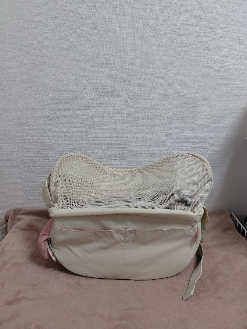 likalika キャリーバッグ　L　クリーム　安全リード2本　クッション付