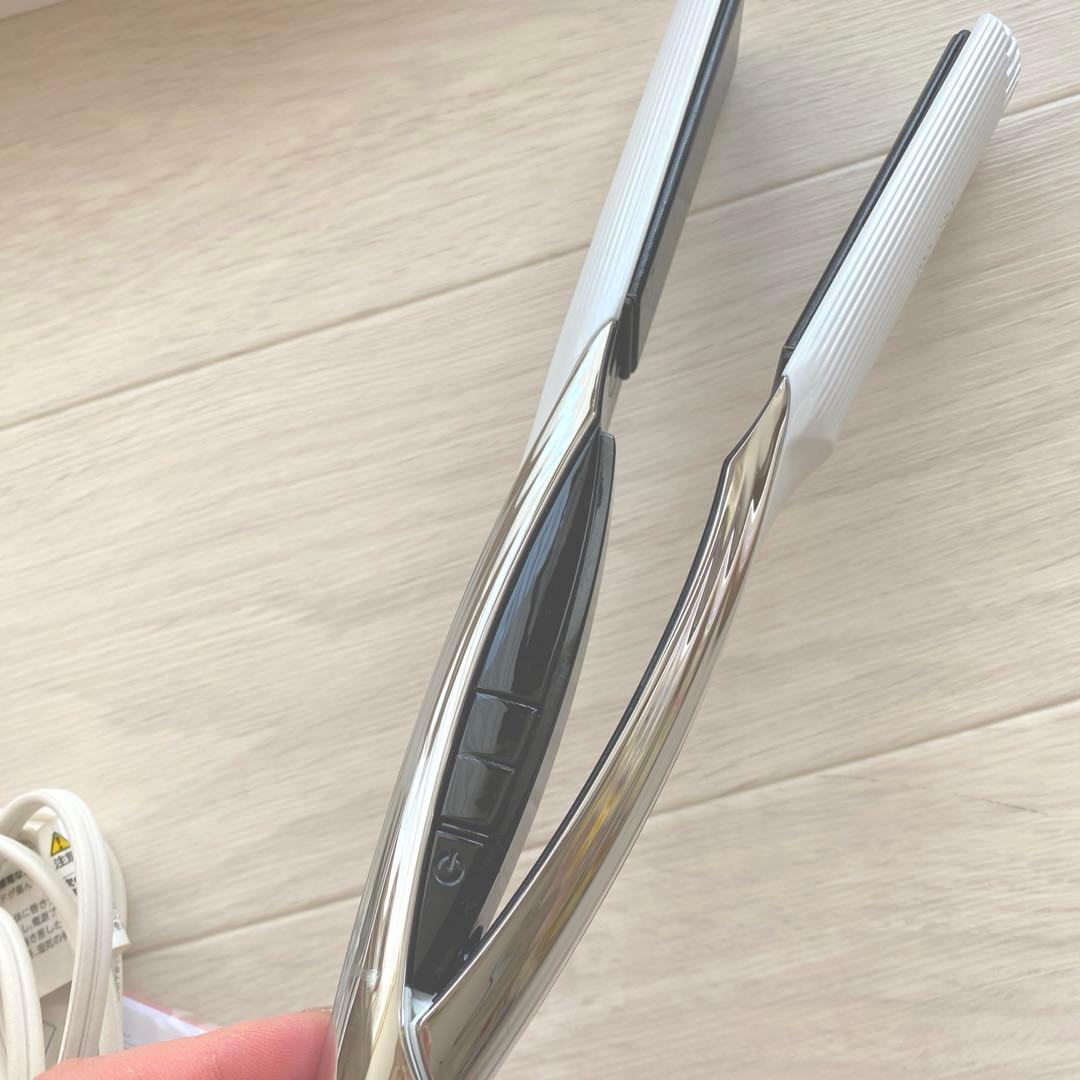 美品　ReFa ACADEMY ストレートヘアアイロン