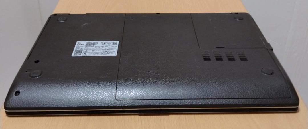 富士通 第10世代 Core i7 SSD500B/メモリ16GB
