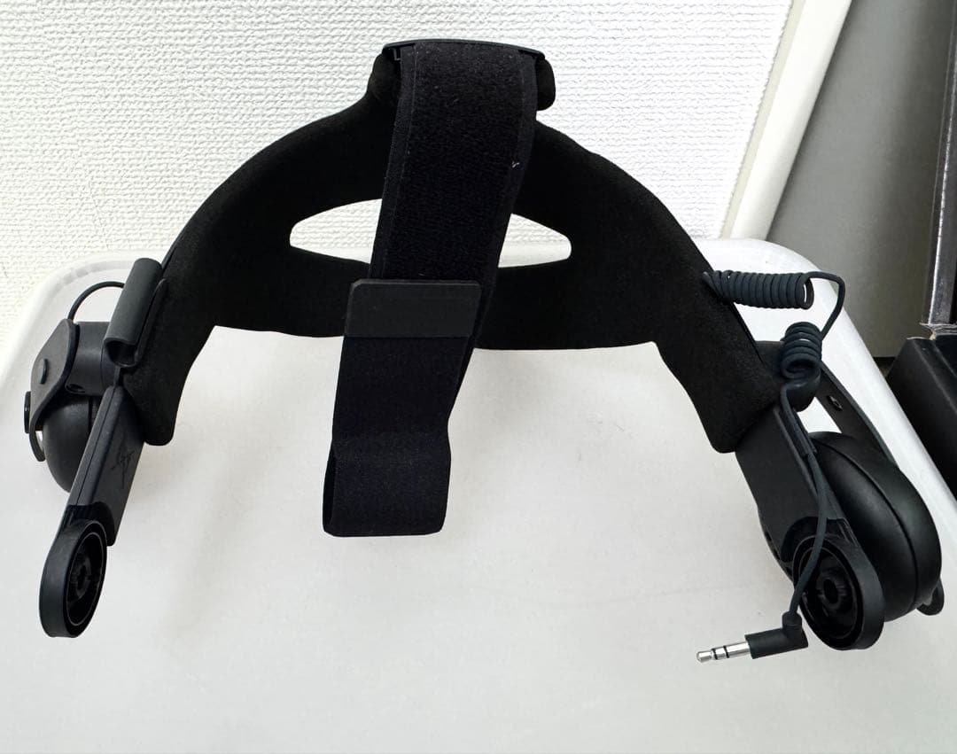 HTC VIVE VRヘッドセット＆VIVEトラッカー【フルトラ環境◎】