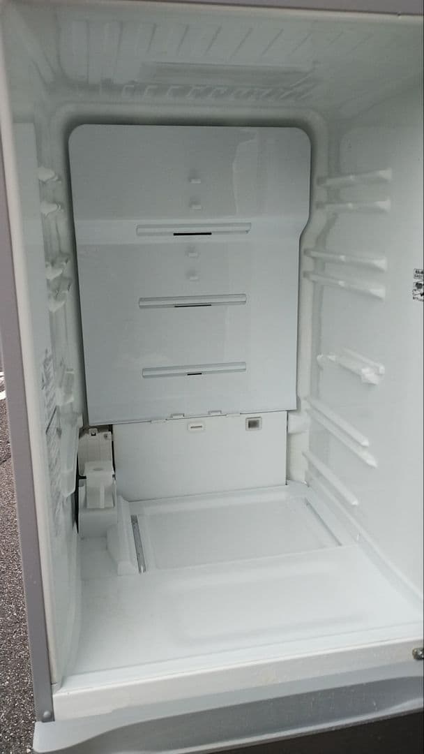 近隣地域無料配送★自動製氷機能付き★東芝 5ドア大型冷蔵庫