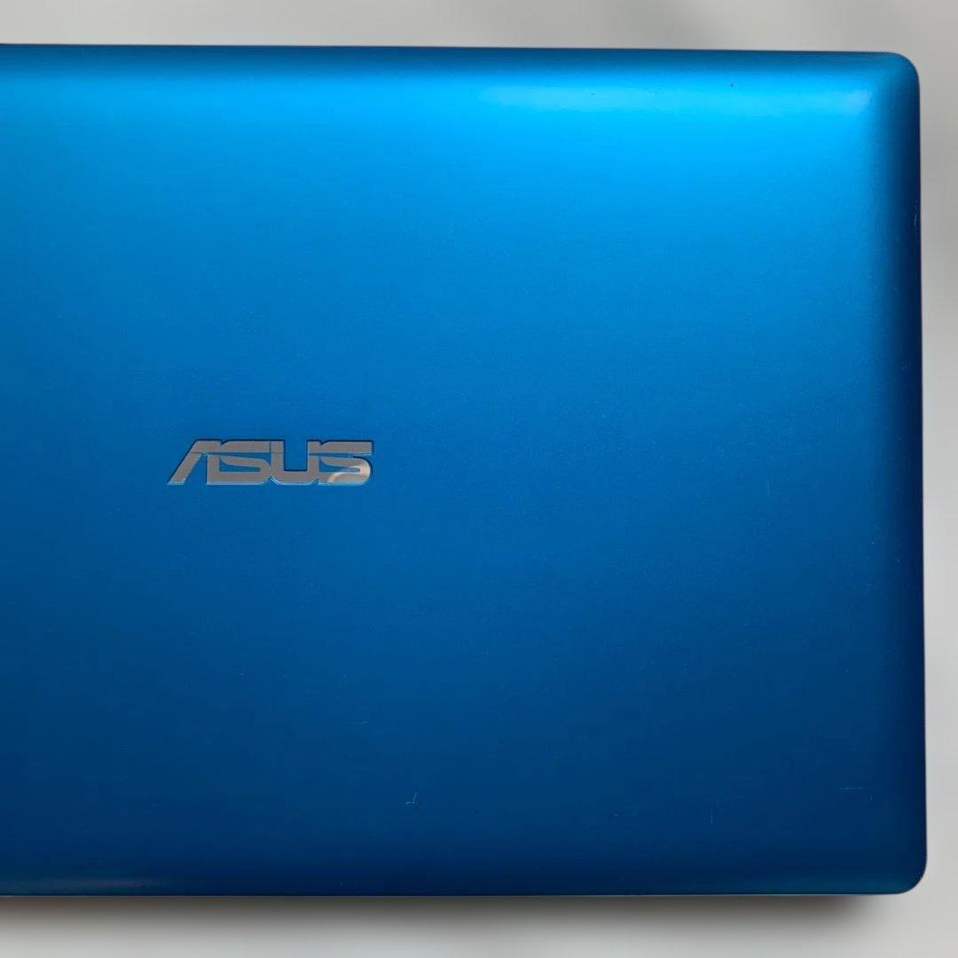 ★SSD240GB搭載！★軽量11.6型、重量約1.2kg★Webカメラ★ブルー