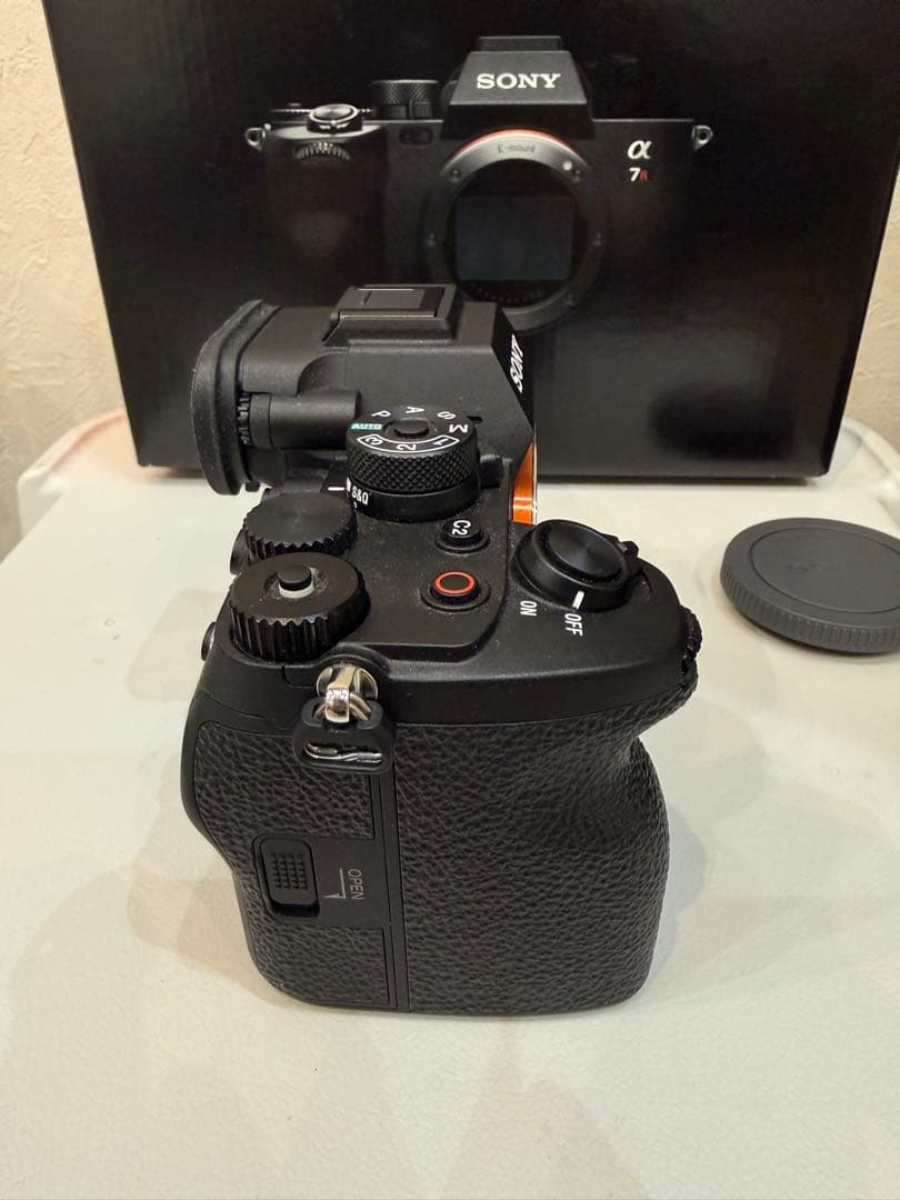 【極美品】SONY α7RV ボディ　シャッター回数1411前後！