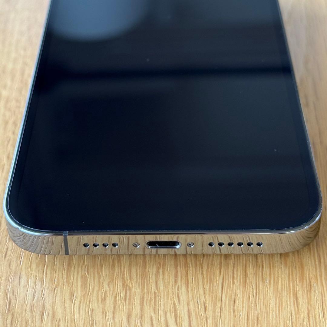 iPhone 12 Pro Max 128GB グラファイト色（SIMフリー）