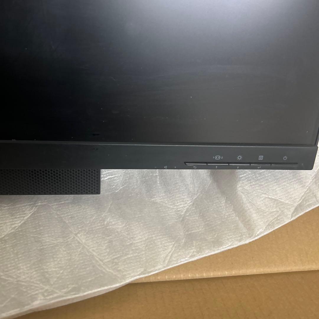 【美品】ThinkCentre Tiny-in-One 24 Gen 5 モニタ