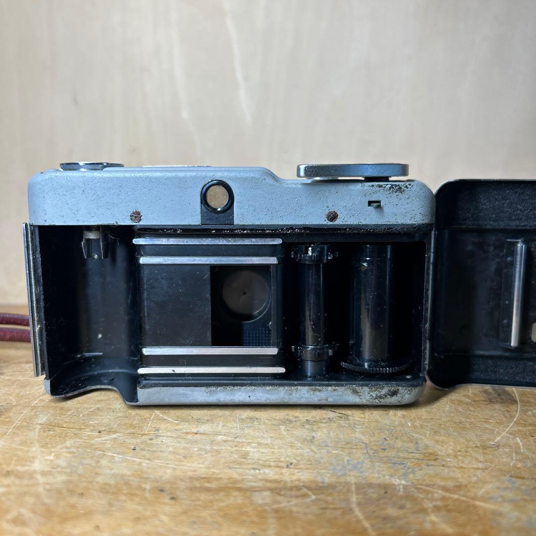 Canon Demi 初代　ヴィンテージ赤　露出計作動　完動美品