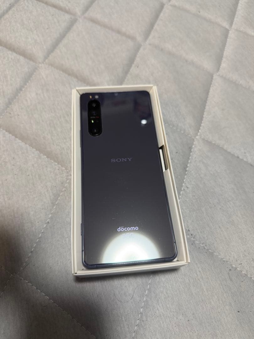 Sony Xperia 1 II SO-51A SIMロック解除コード付き