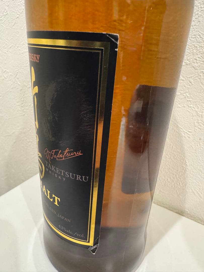 ニッカウイスキー　竹鶴ピュアモルト　旧ラベル　黒ラベル　700ml