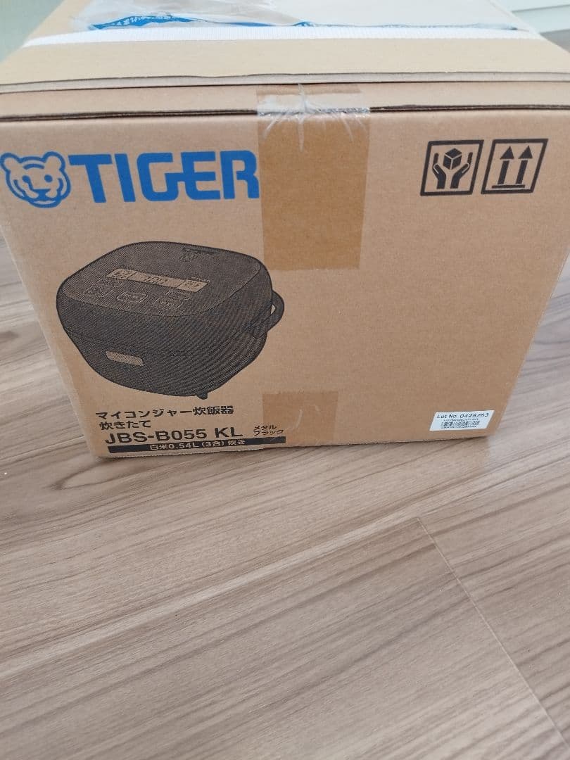 TIGER 炊飯器 JBS-B055 KL メタルブラック 3合