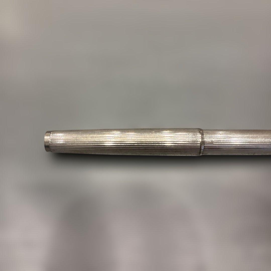 Montblancシルバー ストライプ ボールペン