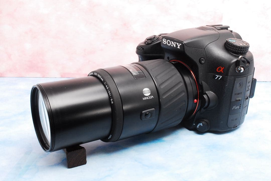 SONY α77★一眼レフカメラ★超望遠レンズ付Wレンズ★高性能＆高画質！