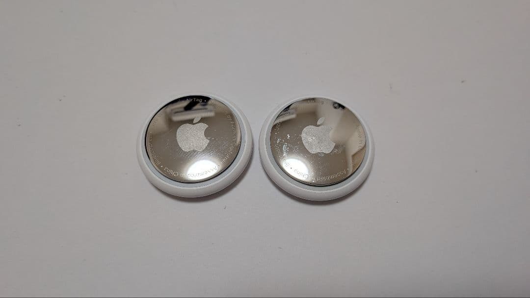 Apple AirTag 2個セット　ホルダー2種（キーホルダ＆カードタイプ）付