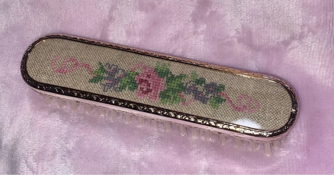 プチポワン　ステッチ　刺繍　ブラシ　アンティーク　ヴィンテージ