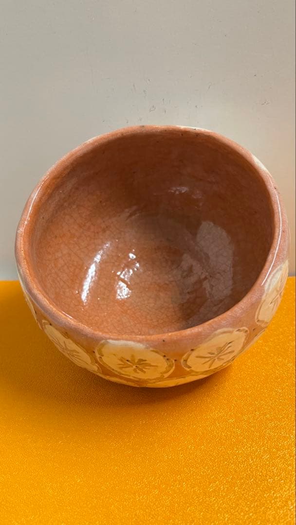 赤楽梅花紋茶碗　加藤晃樂造 共箱未使用　最終値下げ。