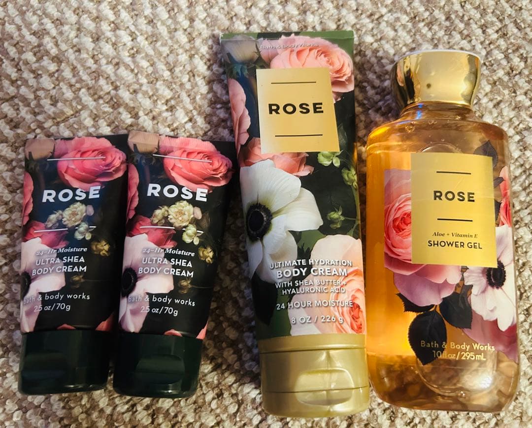 新品バスアンドボディワークスROSE ボディクリーム & シャワージェル セット