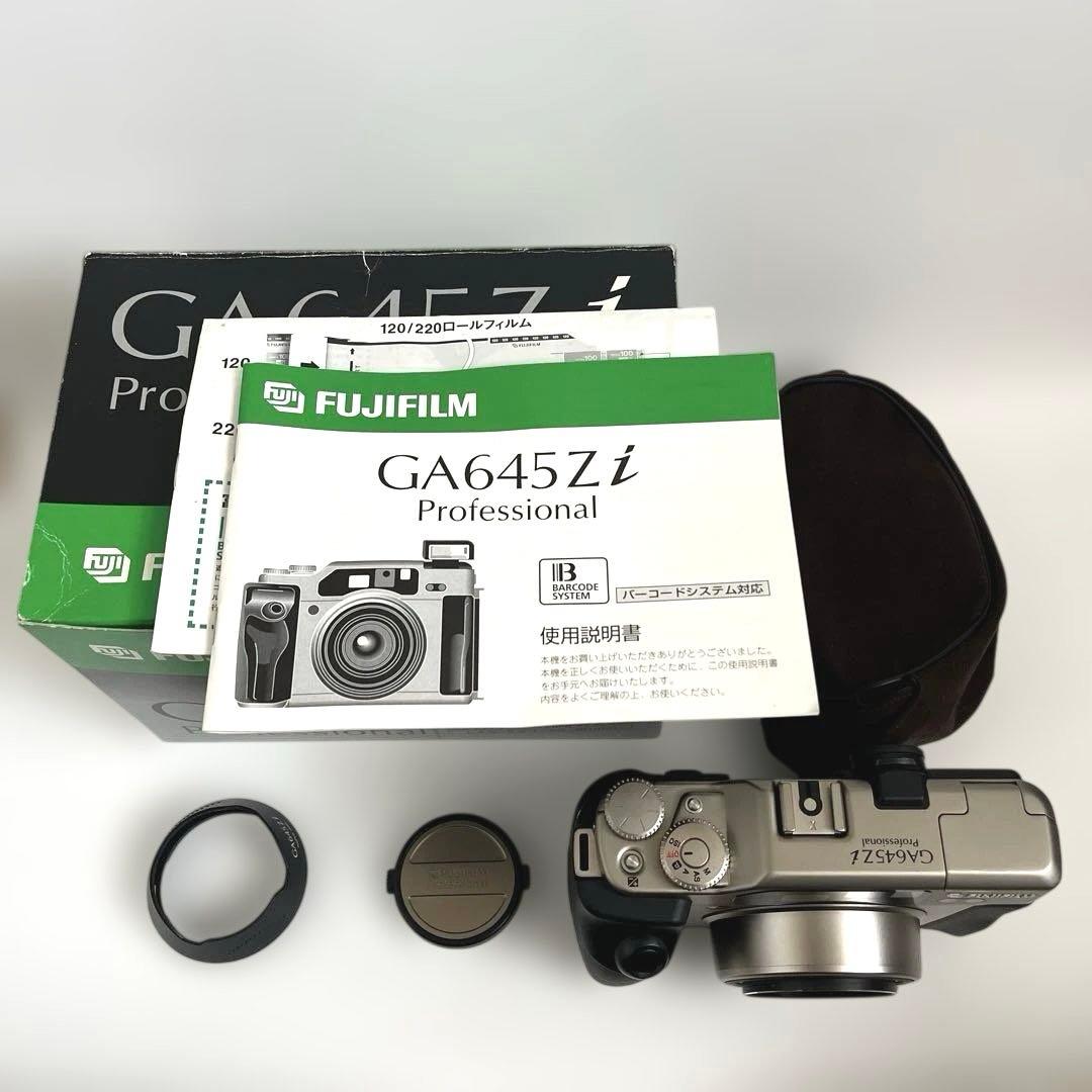 Fujifilm GA645zi professional 中判カメラ