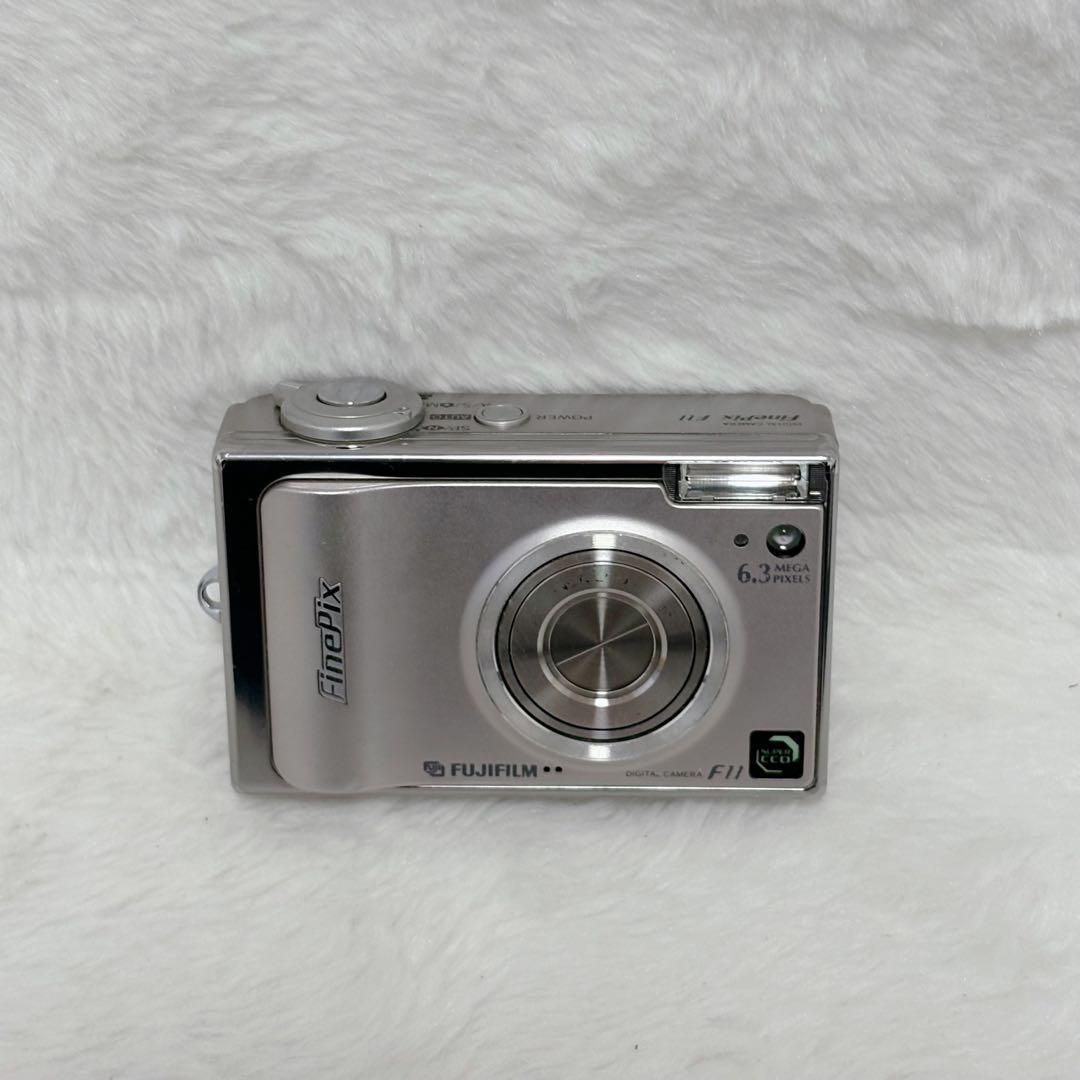 【美品】Fujifilm FinePix F11 6.3メガピクセル