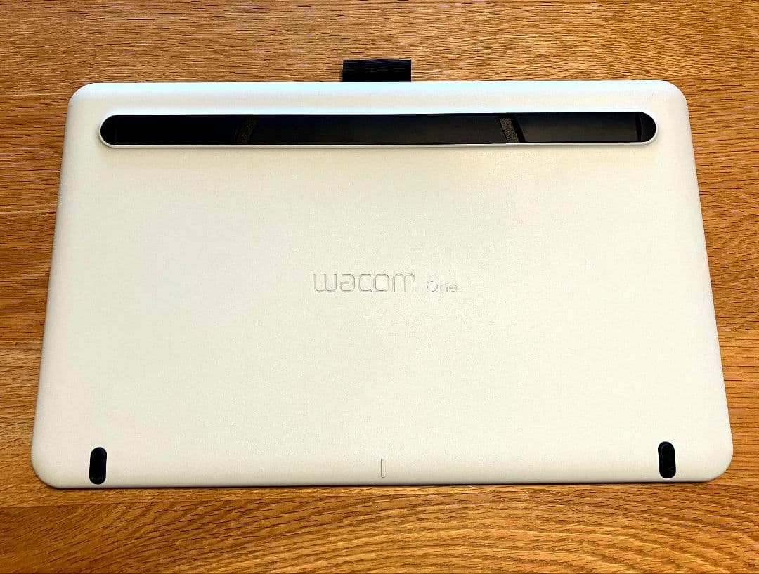 液タブ・ペンタブ Wacom One DTC133