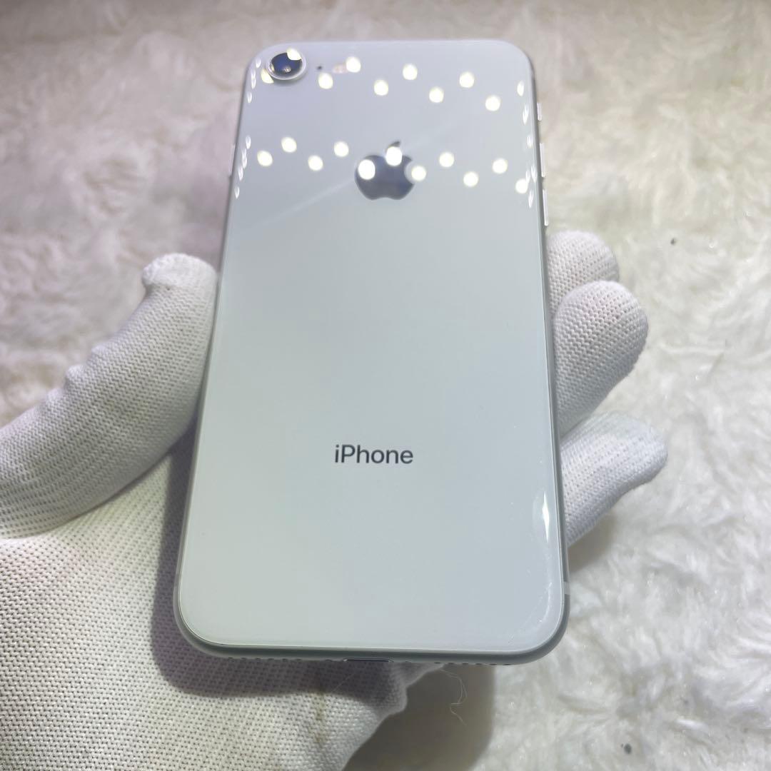 スマートフォン本体 320-iPhone8 64GB