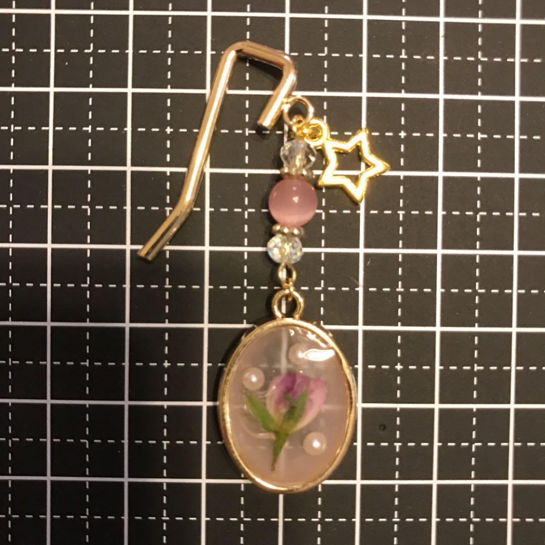 ❤️バラのレジン⭐️キャッツアイ❤️ポニーフック　♫2