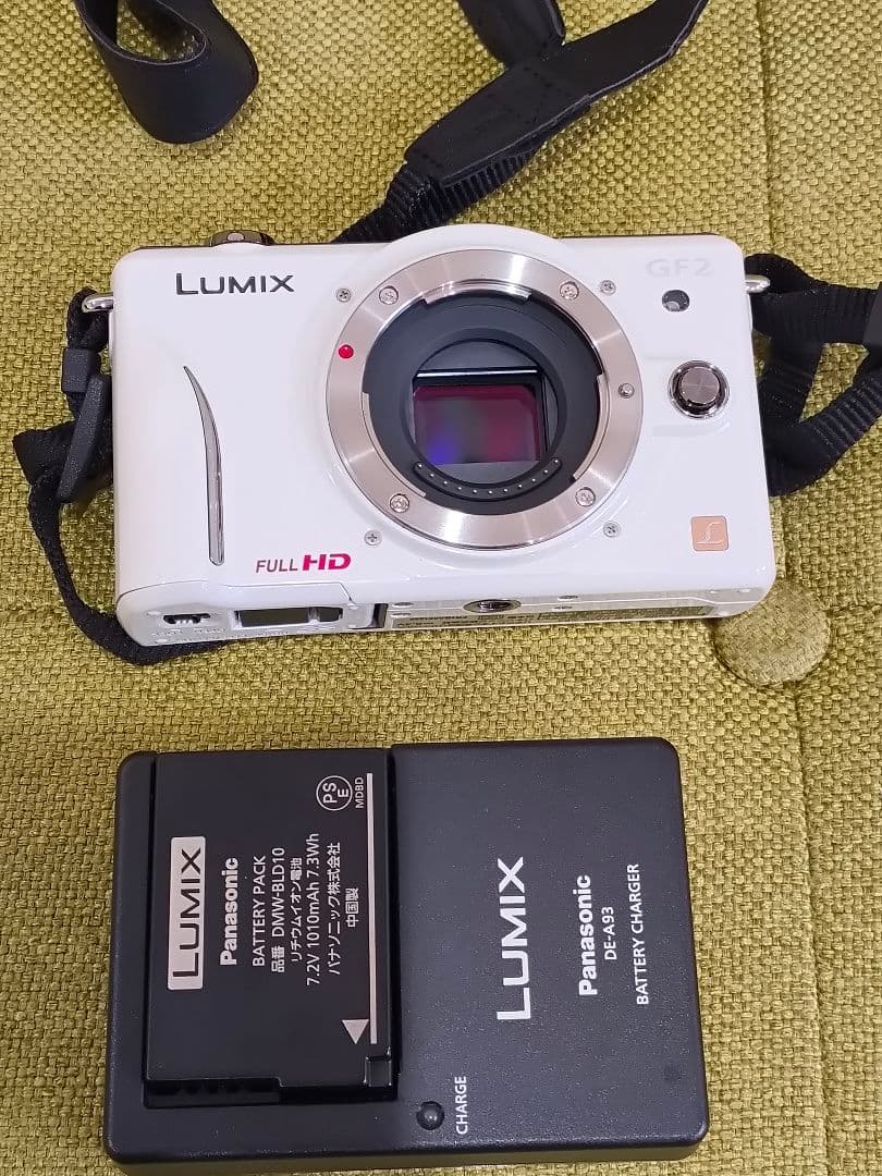 LUMIX GF2 M.ZUIKO DIGITAL 17mm F2.8セット