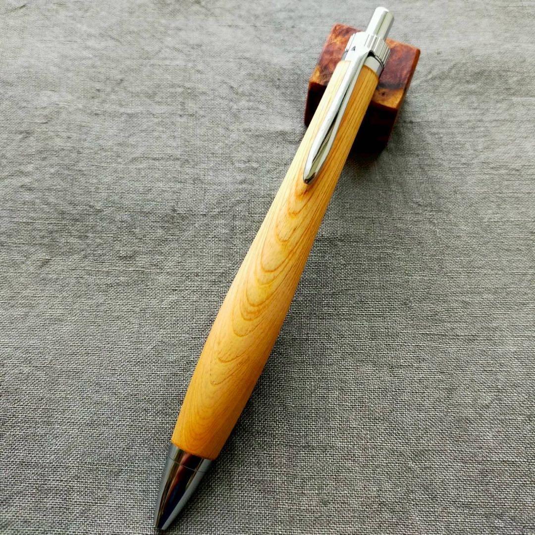 伊勢神宮　檜御神木　ハンドメイド　木軸ボールペン　G2　天然木　シルバー