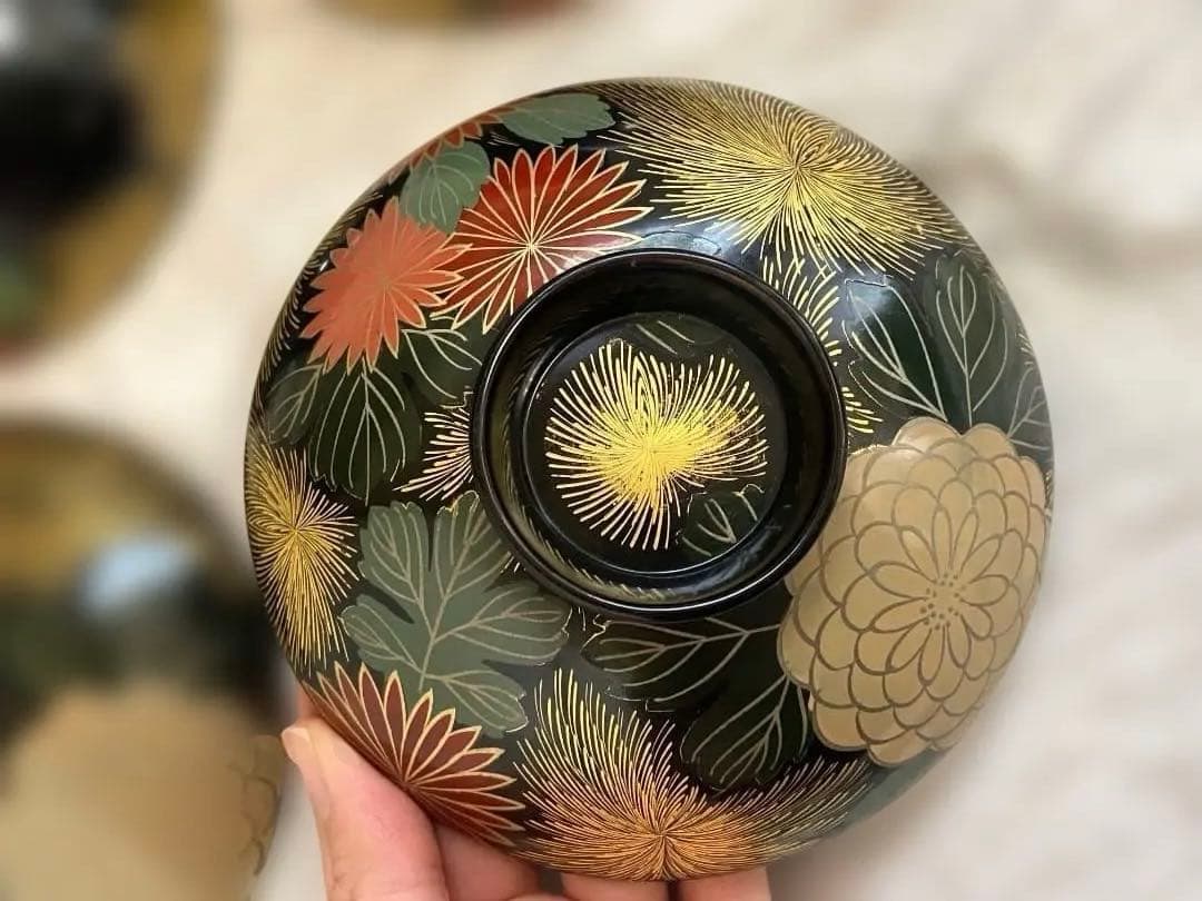 輪島塗 黒塗 菊詰沈金花蒔絵 蓋付椀 2客 / 懐石椀・蒔絵椀・雑煮椀