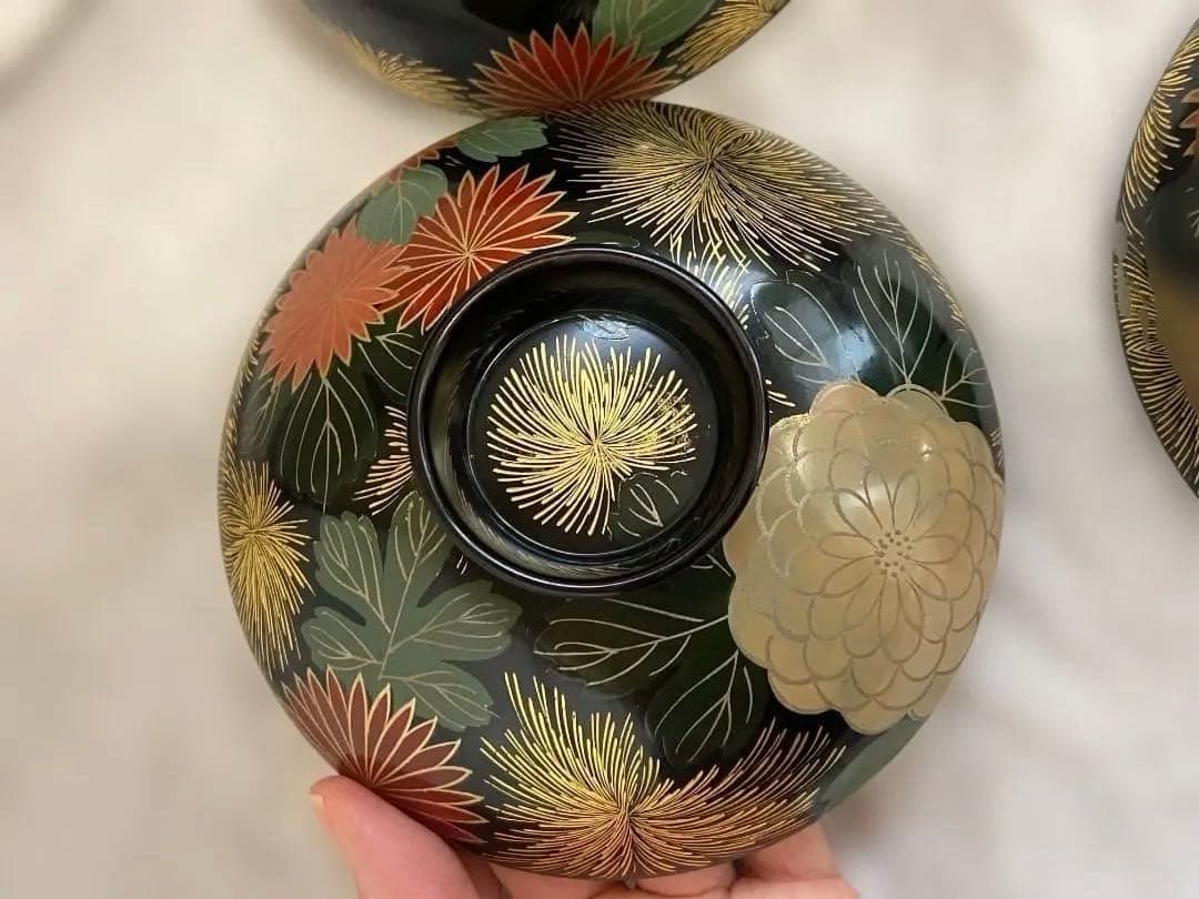 輪島塗 黒塗 菊詰沈金花蒔絵 蓋付椀 2客 / 懐石椀・蒔絵椀・雑煮椀