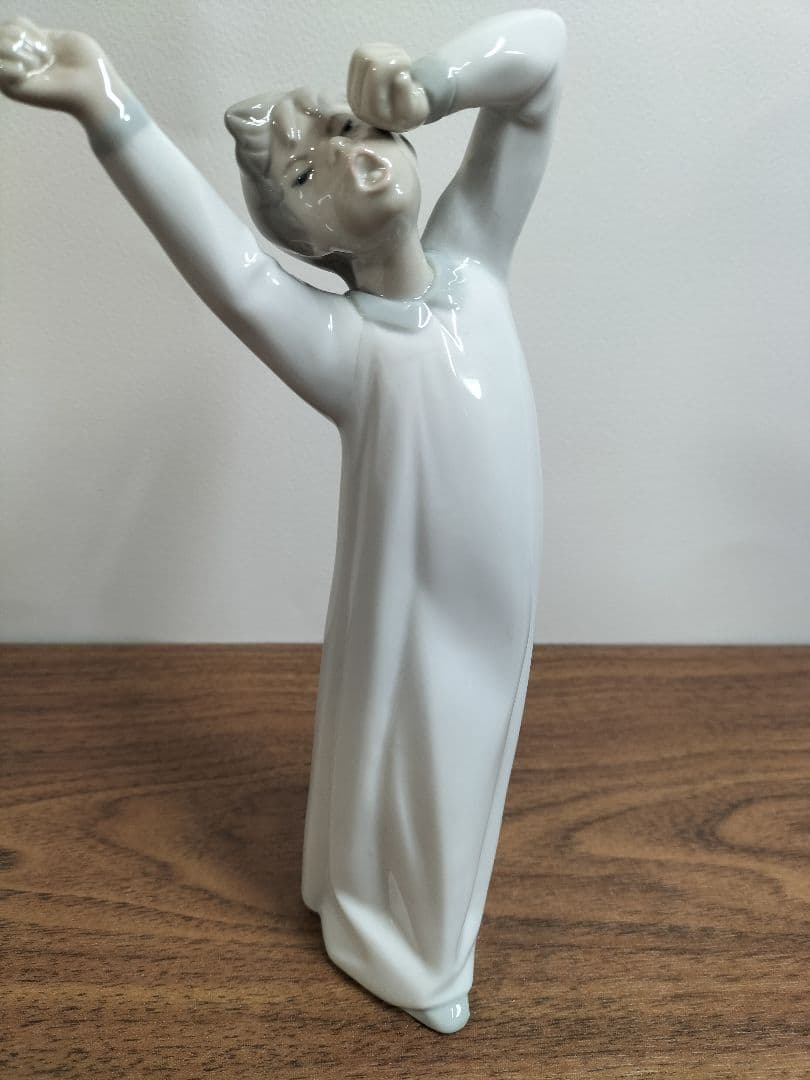 LLADRO リヤドロ寝起きの少年 オブジェ アンティーク