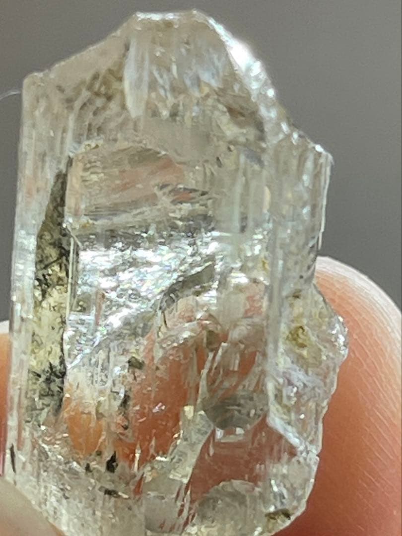 ベトナム産トパーズ4400ct(880g)