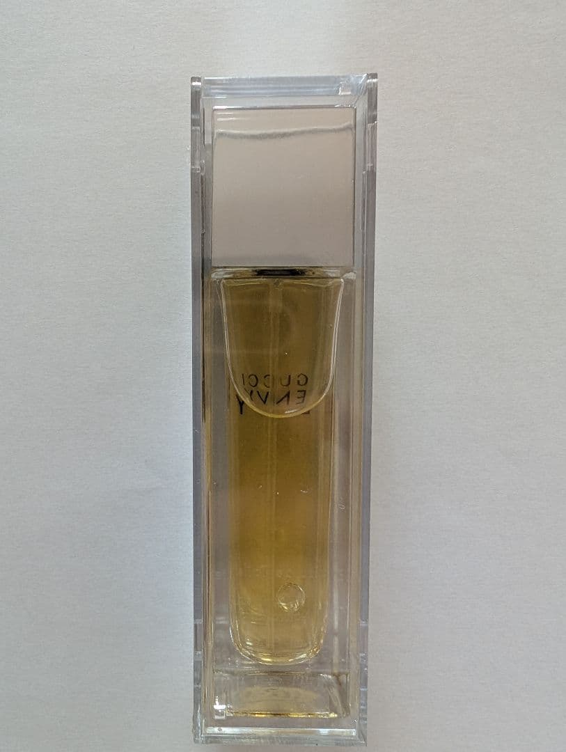 GUCCI ENVY 香水 クリアケース入り