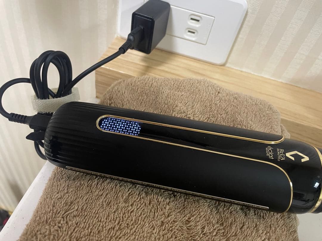 エクラ　ジャイロボーテ美顔器