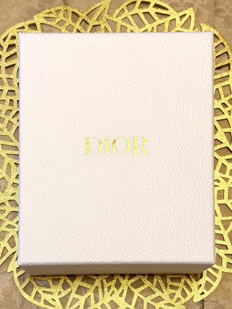 DIOR ジャドール 2025プラチナ会員限定 バースデーギフト ヘアブラシ