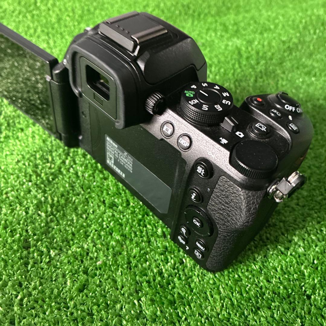 [超美品]Nikon Z50II ミラーレス一眼
