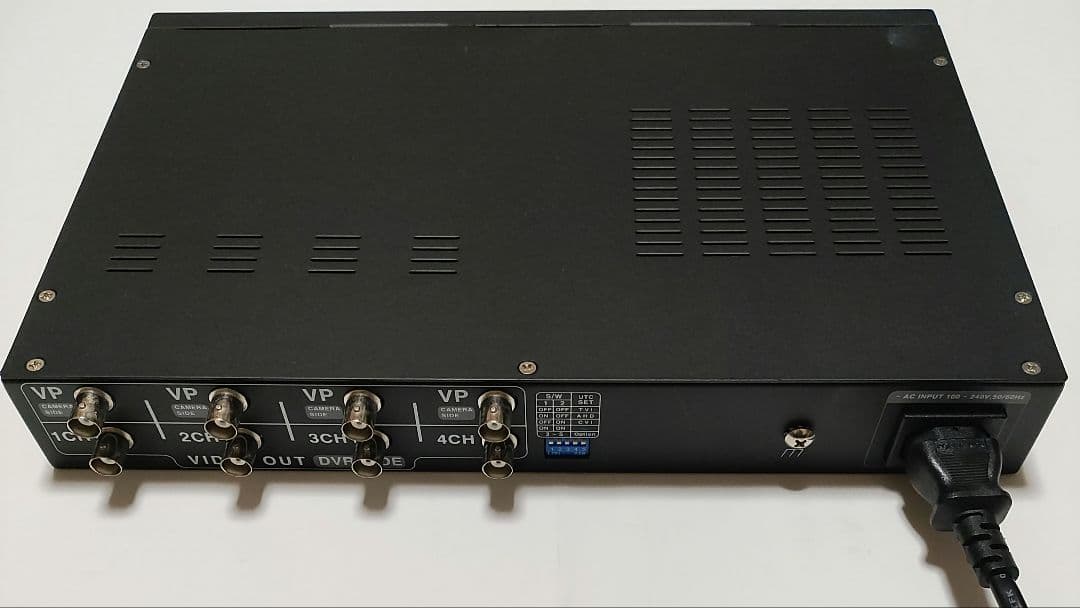 PoC AHD 4ch ワンケーブルシステム（受信機）
