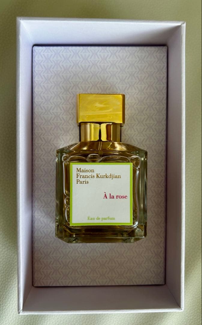 【美品】ア ラ ローズ オードパルファム　70ml