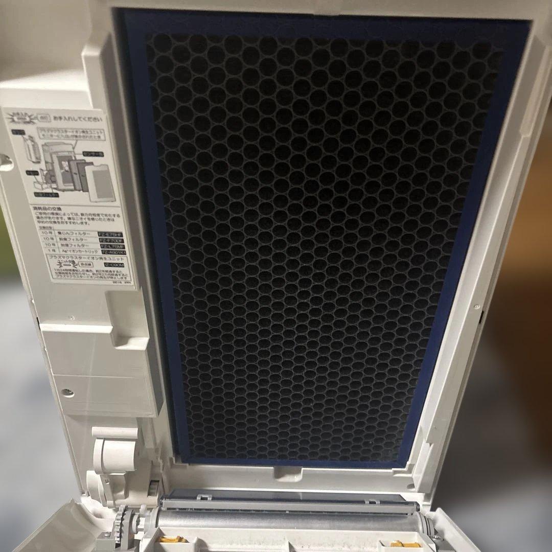 シャープ　加湿空気清浄機　KI-NX75-W